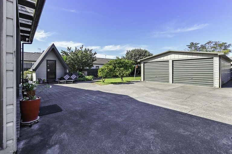 Photo of property in 213 Taradale Road, Pirimai, Napier, 4112