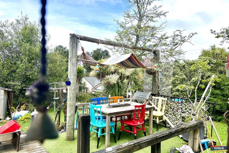 Photo of property in 103 Triangle Road, Massey, Auckland, 0614