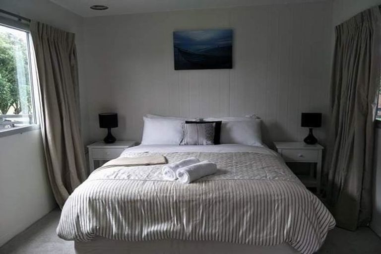 Photo of property in 70 Ackworth Road, Lepperton, New Plymouth, 4373