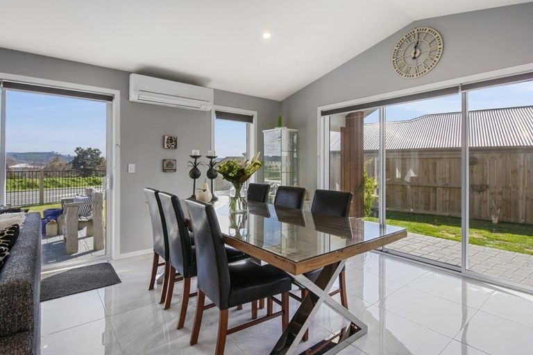 Photo of property in 14 Kamaka Street, Wharewaka, Taupo, 3330