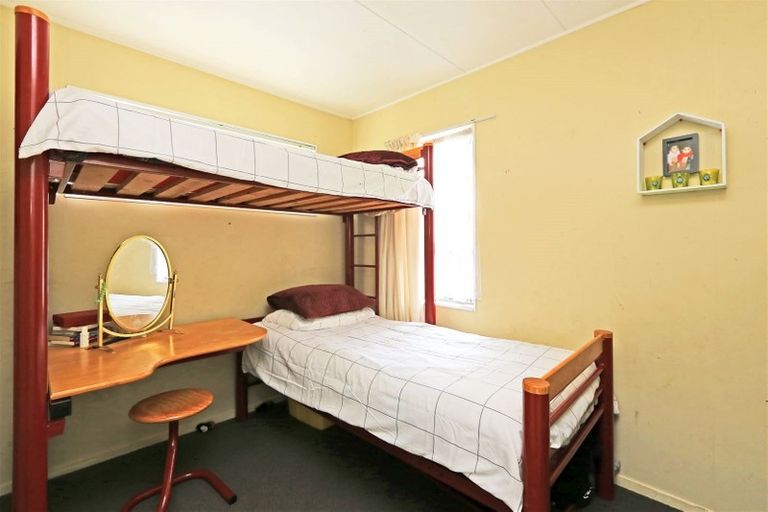 Photo of property in 19 Weddell Street, Flaxmere, Hastings, 4120