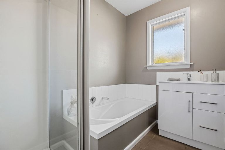 Photo of property in 21 Parnwell Street, Burwood, Christchurch, 8083