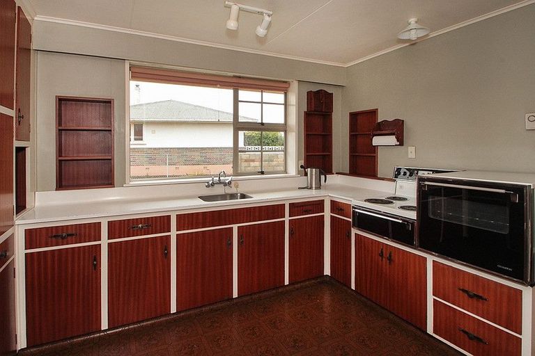 Photo of property in 15 Lismore Street, Oamaru North, Oamaru, 9400