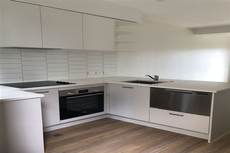 Photo of property in 4/47a Huntington Drive, Huntington Park, Auckland, 2013