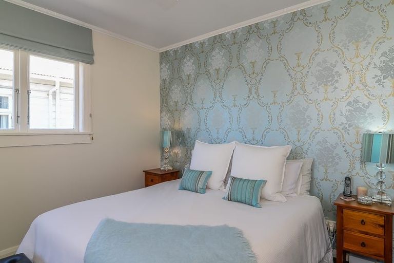 Photo of property in 51 Rotherham Terrace, Miramar, Wellington, 6022