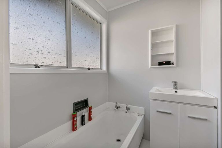 Photo of property in 12a Gordon Road, Western Heights, Rotorua, 3015