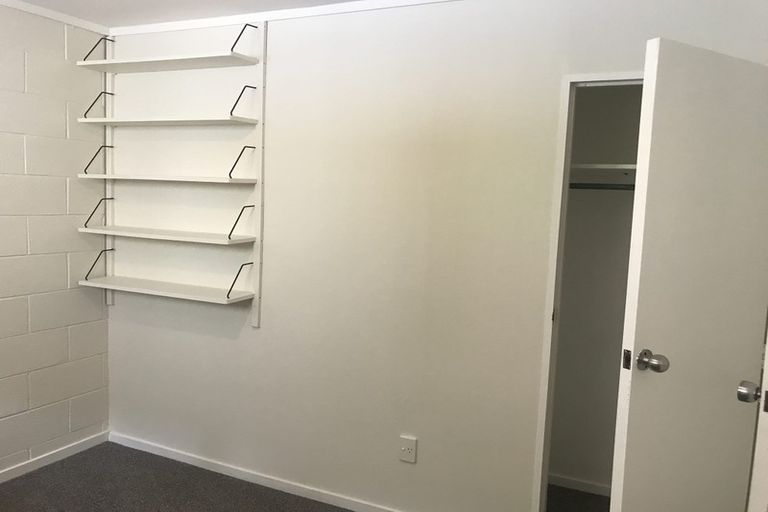 Photo of property in 99 Churton Drive, Churton Park, Wellington, 6037