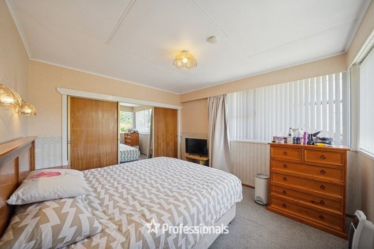 Photo of property in 15 Wetherby Grove, Wainuiomata, Lower Hutt, 5014