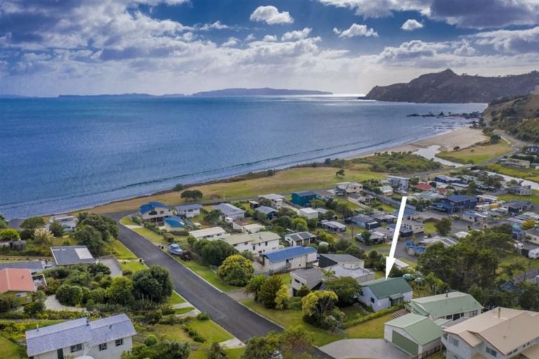 Photo of property in 15 Gray Avenue, Kuaotunu West, Whitianga, 3592
