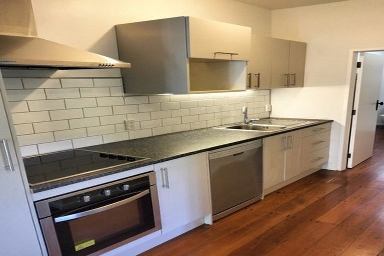 Photo of property in 50 Kenya Street, Ngaio, Wellington, 6035