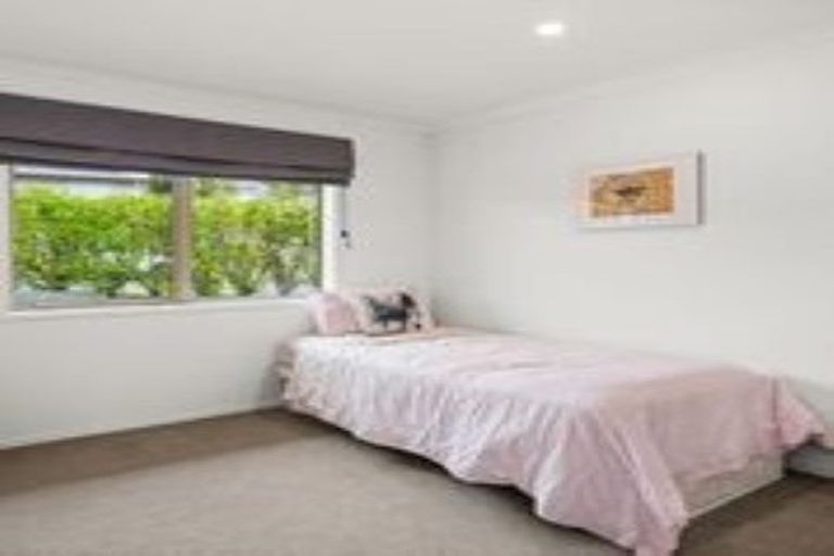 Photo of property in 1 Elena Place, Welcome Bay, Tauranga, 3112