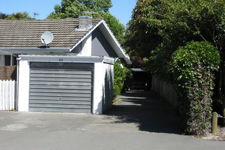 Photo of property in 4/42 Office Road, Merivale, Christchurch, 8014