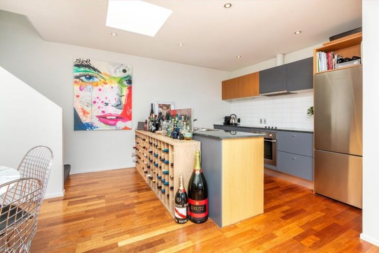 Photo of property in 1d/2 Dickens Street, Grey Lynn, Auckland, 1021