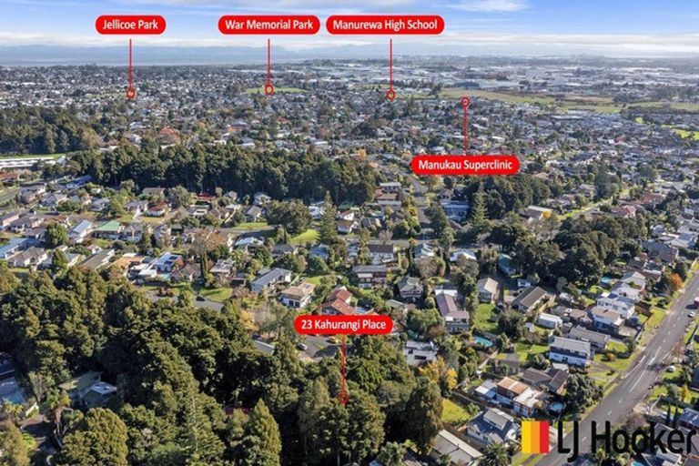 Photo of property in 23 Kahurangi Place, Hillpark, Auckland, 2102