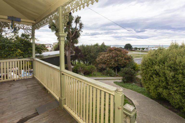 Photo of property in 41 Tyne Street, South Hill, Oamaru, 9400