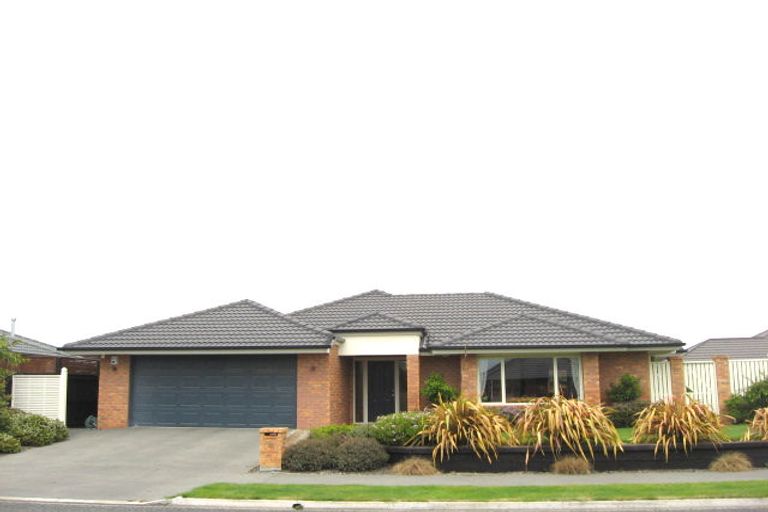 Photo of property in 23 Puhara Avenue, Parklands, Christchurch, 8083