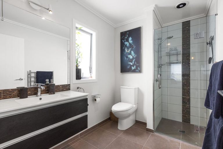 Photo of property in 66 Eriksen Road, Te Awa, Napier, 4110