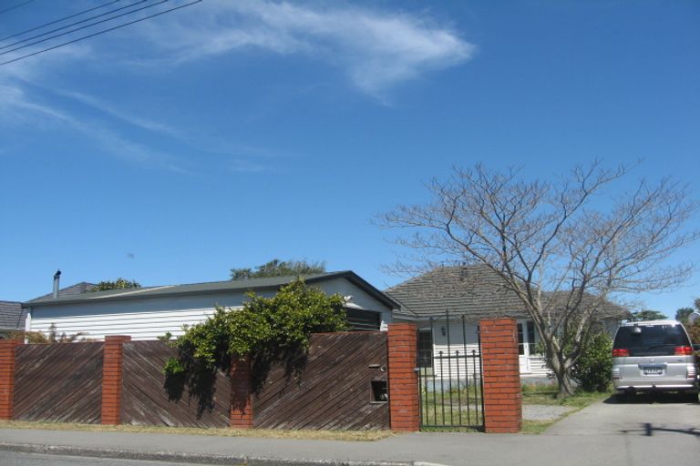 Photo of property in 22 Cossar Street, Burwood, Christchurch, 8083
