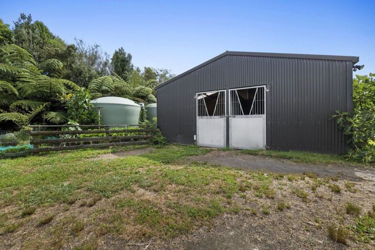 Photo of property in 525 Kaipikari Road, Urenui, 4375