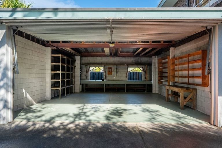 Photo of property in 1/24 Saltburn Road, Milford, Auckland, 0620