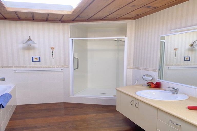 Photo of property in 4 Burrows Street, Tauranga South, Tauranga, 3112