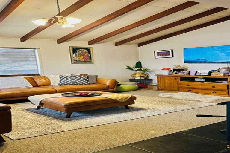 Photo of property in 35 Gebbie Street, Kinmont Park, Mosgiel, 9024