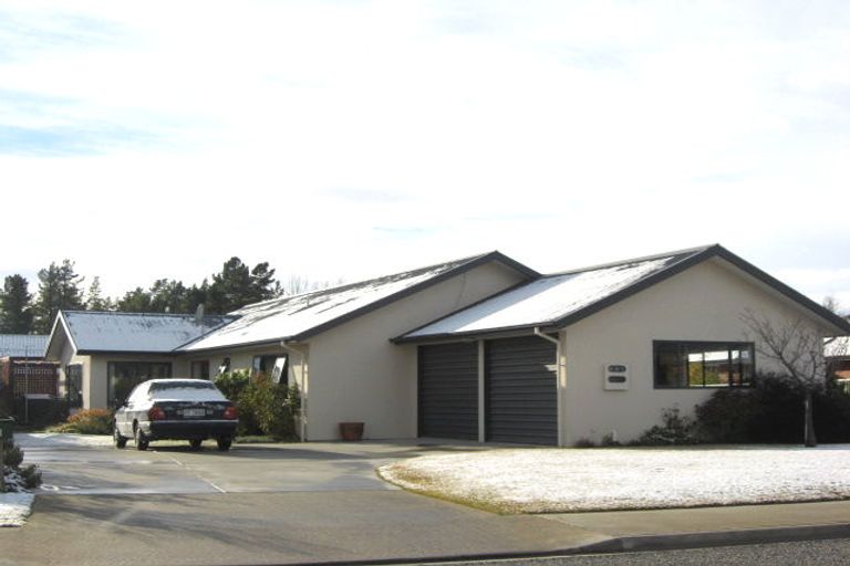 Photo of property in 10 Pines Road, Alexandra, 9320