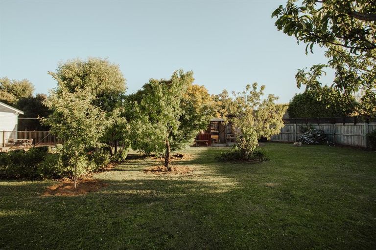 Photo of property in 77 West Belt, Rangiora, 7400