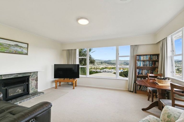 Photo of property in 85a Seatoun Heights Road, Seatoun, Wellington, 6022