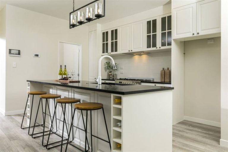 Photo of property in 73 Tapu Road, Huapai, Kumeu, 0810