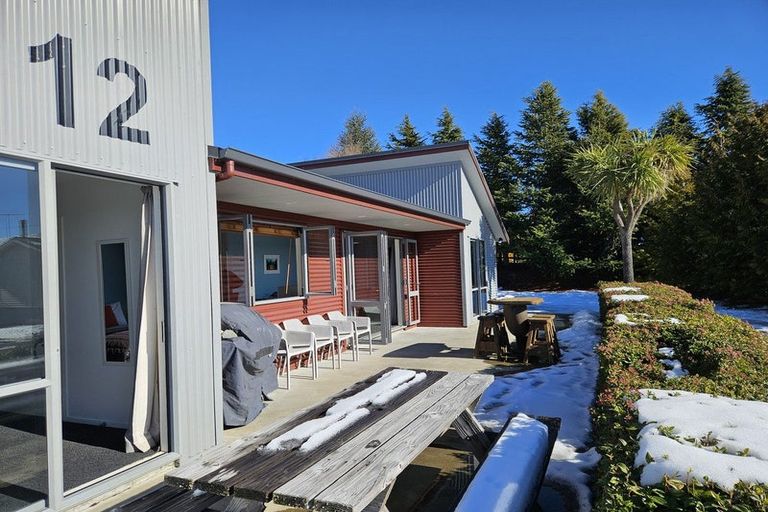 Photo of property in 12 O'neill Place, Lake Tekapo, 7999