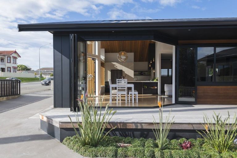 Photo of property in 1 Rutene Road, Kaiti, Gisborne, 4010