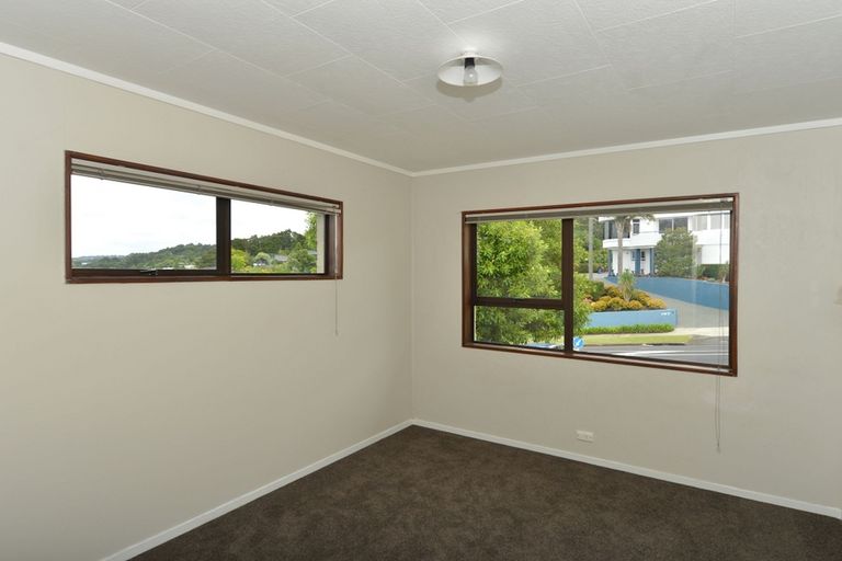 Photo of property in 188 Fairway Drive, Te Kamo, Whangarei, 0112