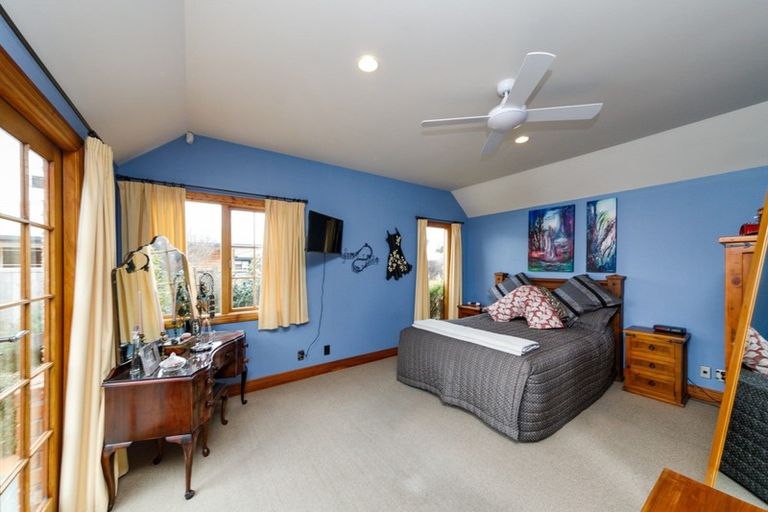 Photo of property in 8a Camden Street, Feilding, 4702