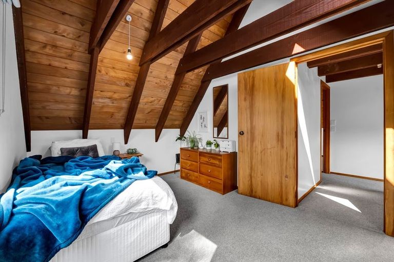 Photo of property in 73d Govett Avenue, Frankleigh Park, New Plymouth, 4310