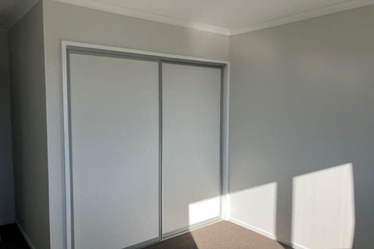 Photo of property in 120 Broadway Parade, Rolleston, 7615