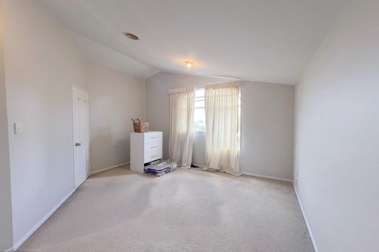 Photo of property in 4/20 Ruakiwi Road, Hamilton Lake, Hamilton, 3204