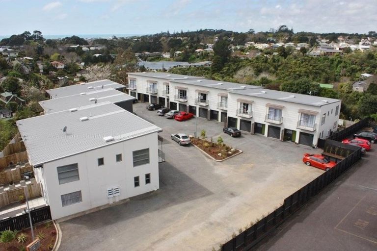 Photo of property in 9/38 Maratahu Street, Westown, New Plymouth, 4310