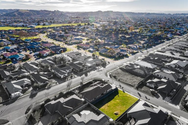 Photo of property in 4 Gee Place, Taradale, Napier, 4112