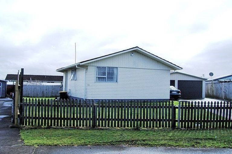 Photo of property in 63 Zelda Avenue, Clover Park, Auckland, 2023