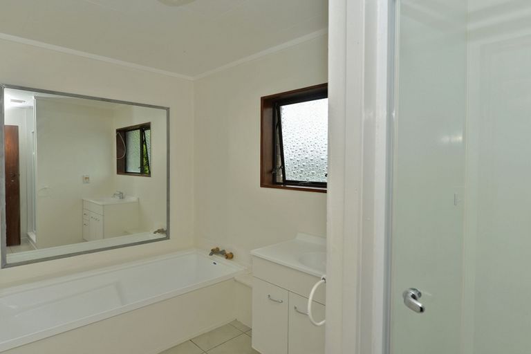 Photo of property in 188 Fairway Drive, Te Kamo, Whangarei, 0112