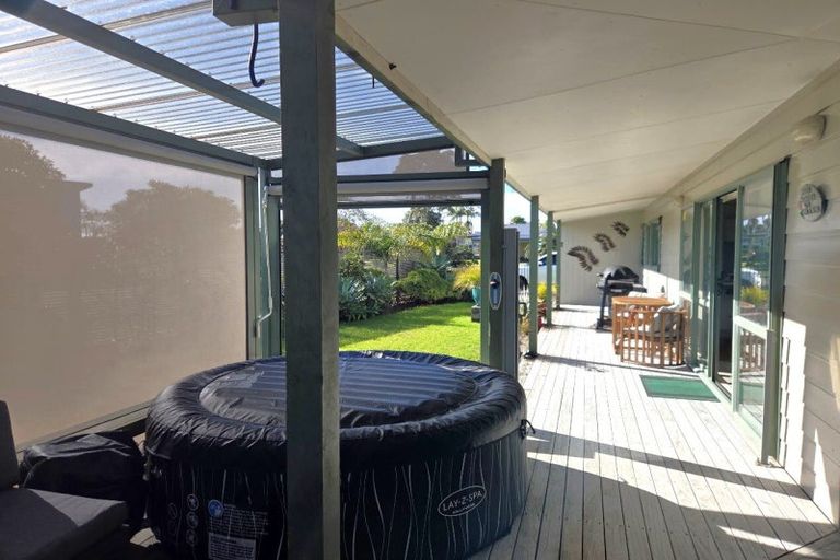 Photo of property in 105 Castle View Road, Matarangi, Whitianga, 3592