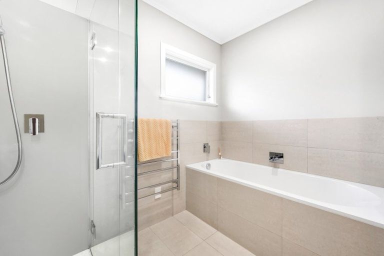 Photo of property in 25 Gills Road, Bucklands Beach, Auckland, 2014