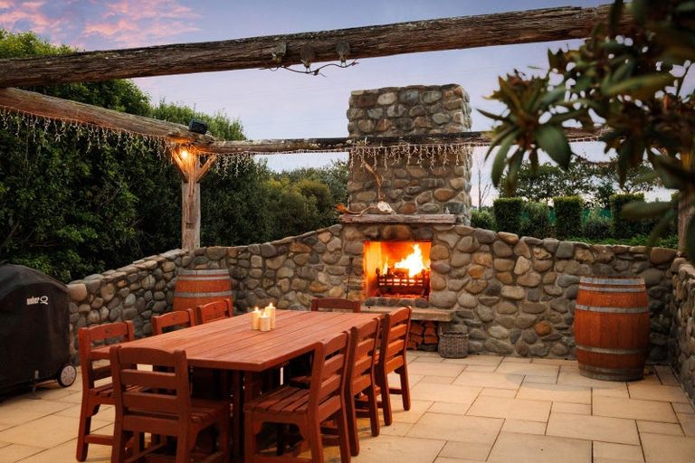 Photo of property in 808 Kimbolton Road, Feilding, 4777