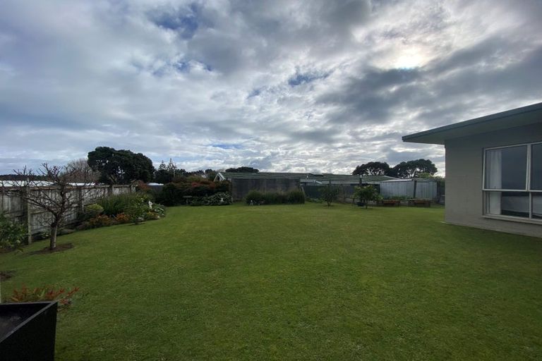 Photo of property in 1 Sarten Street, Waitara, 4320