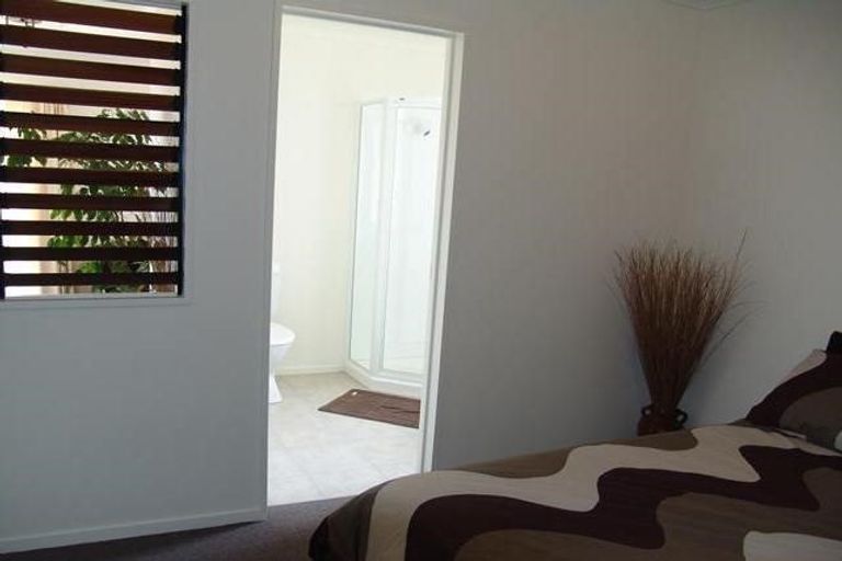 Photo of property in 17 Myrtle Street, Hamilton East, Hamilton, 3216