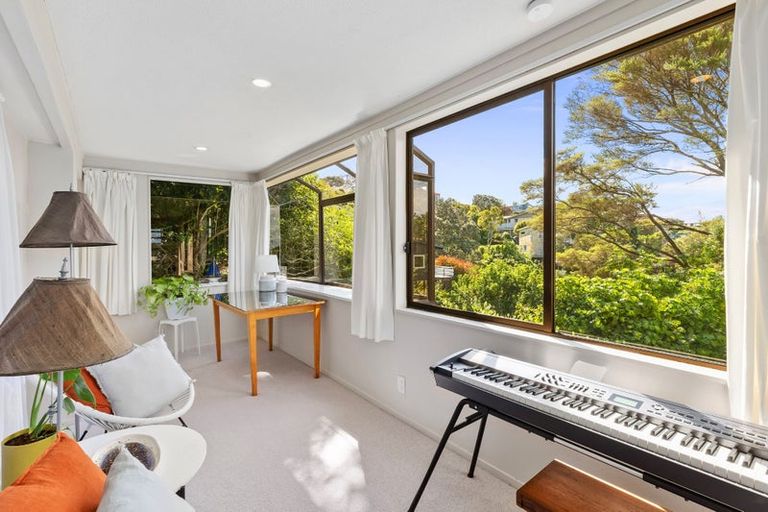 Photo of property in 14 Glenelg Road, Red Beach, 0932