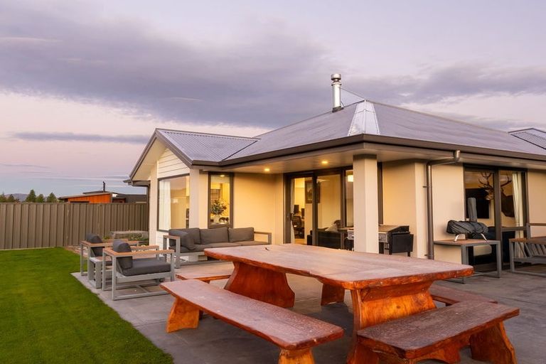 Photo of property in 18 Grandvue Drive, Twizel, 7901