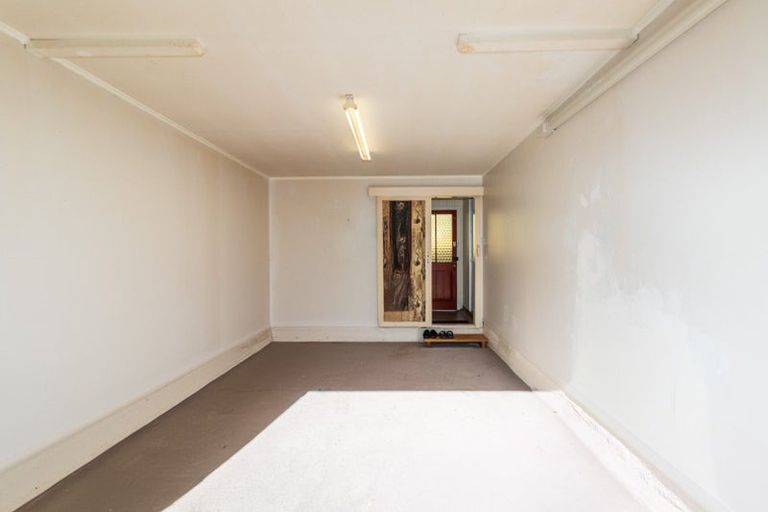 Photo of property in 4/14 Fuller Grove, Woburn, Lower Hutt, 5010