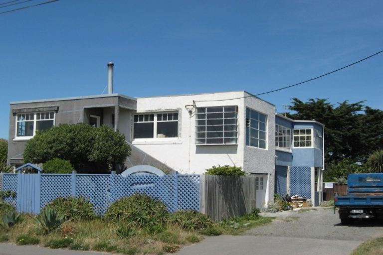 Photo of property in 483 Marine Parade, South New Brighton, Christchurch, 8062